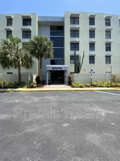 Main picture of Lakeside Crossing Condo