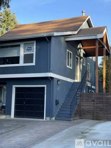 Main picture of 3636 SW Canby St