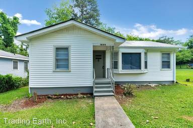 Main picture of 1035 Navarro Ln