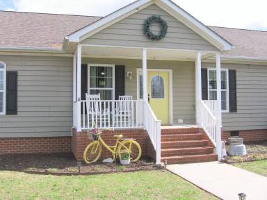 Main picture of 15147 Carol Dr