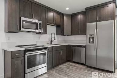 Main picture of 451 Coronado Ter