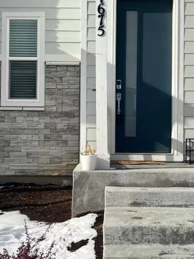Main picture of 1675 S Andes Way