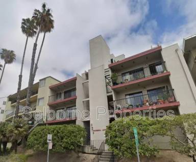 Main picture of 1940 Lakeshore Ave