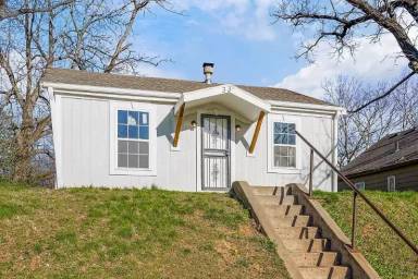 Main picture of 337 N 35th St