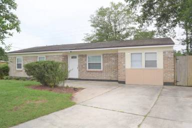 Main picture of 8247 Springer Ct