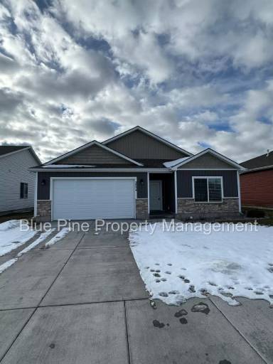 Main picture of 2824 E Brooklyn St