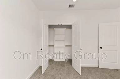 Main picture of 4705 Idaho St