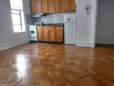 Main picture of 373 96th St