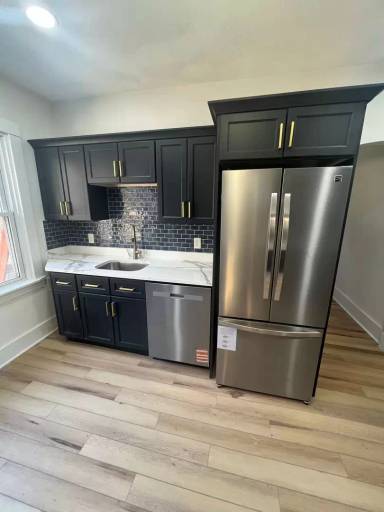 Main picture of 932 Woodbourne Ave