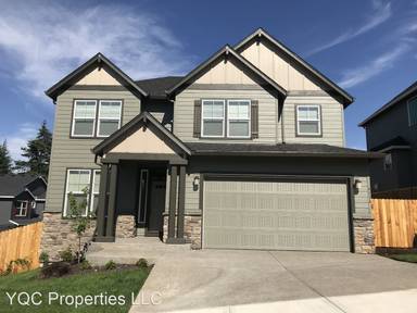 Main picture of 4114 NE Tacoma Ct