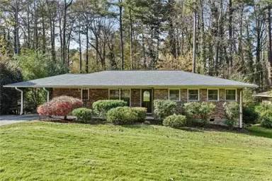 Main picture of 2193 Capehart Cir NE