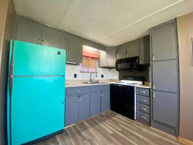 Main picture of 150 Private Road 1610