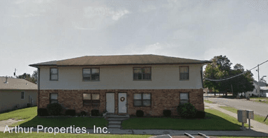Main picture of 541 W 5th St