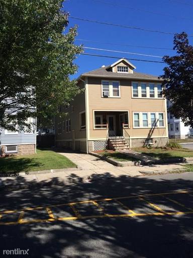 Main picture of 15 Bainbridge St