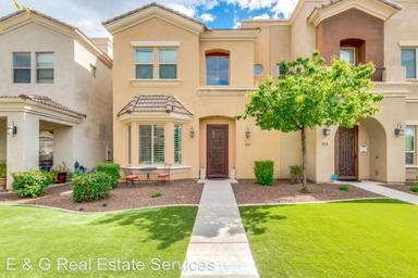 Main picture of 319 W Herro Ln