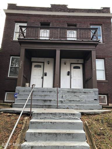 Main picture of 3216 Chippewa St