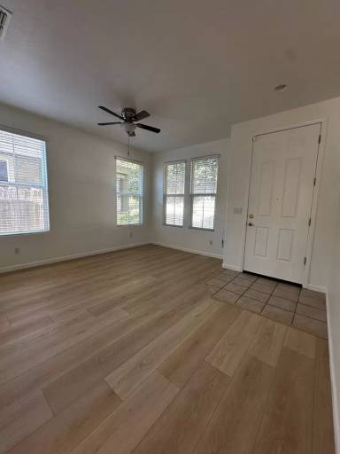 Main picture of 10173 Lofton Way