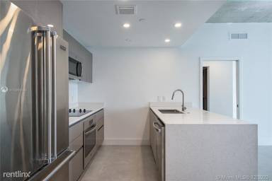 Main picture of The Highlands Condo