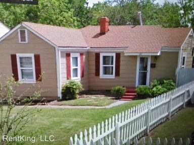 Main picture of 522 Iowa St
