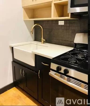 Main picture of 17 22 Greene Ave