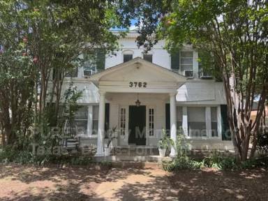Main picture of 7th St W 3762 - Apt. 5