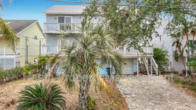Main picture of 13918 Raie Ave