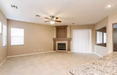 Main picture of 379 Hoskins Ct