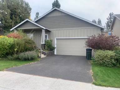 Main picture of 20695 Beaumont Dr