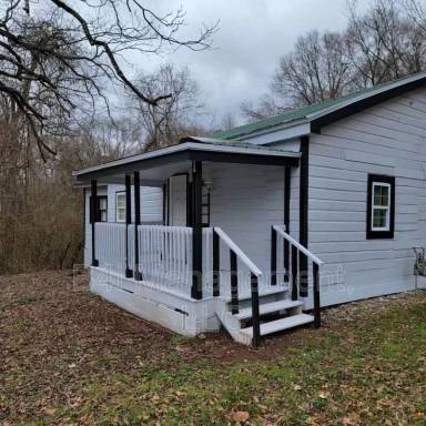 Main picture of 22 Edmond Leigh Cir