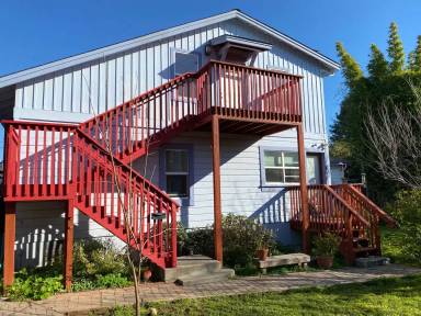 Main picture of 1941 42nd Ave