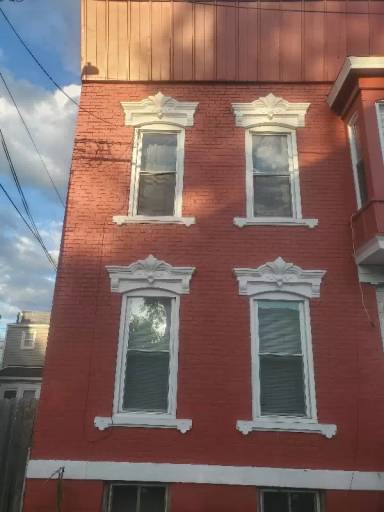 Main picture of 1530 5th Ave