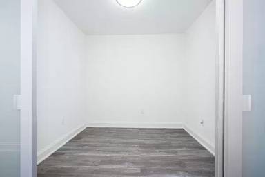 Main picture of 10 Hanover Square