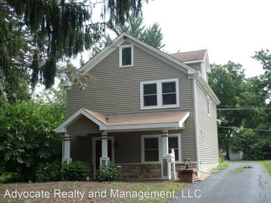 Main picture of 5753 Carpenter St