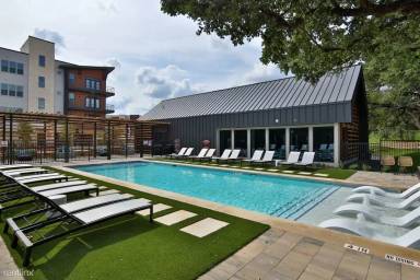 Main picture of The Shiloh at Oak Hill