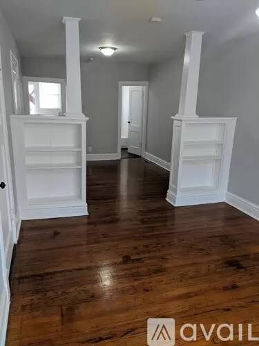 Main picture of 3706 Hereford St