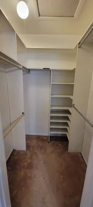 Main picture of 423 N Mount Vernon Cir