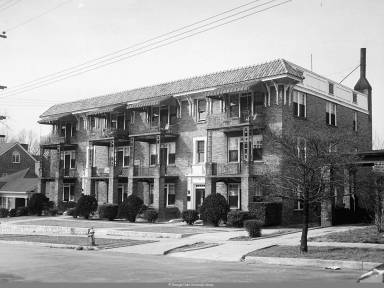 Main picture of 1230 Virginia Ave NE