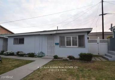 Main picture of 4610 W 152nd St