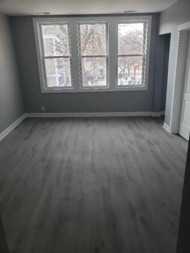 Main picture of 3703 S Lowe Ave