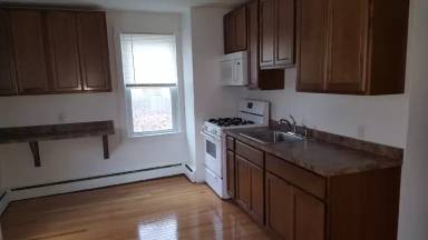Main picture of 111 Bridge St