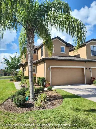 Main picture of 2471 Seven Oaks Dr