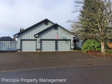 Main picture of 1488 Victorian Way