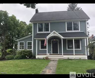 Main picture of 24 Walker Ave