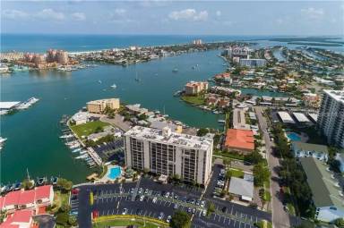 Main picture of Dolphin Cove Condominium