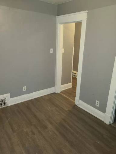 Main picture of 315 Gross St