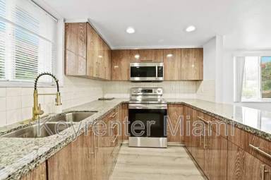 Main picture of 651 NW 82nd Ave