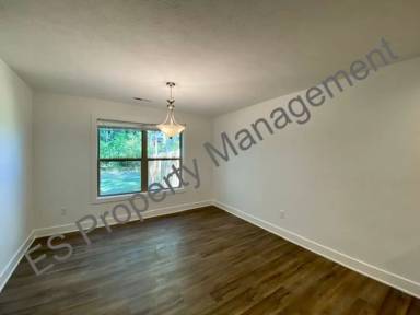 Main picture of 1147 Paris Dr