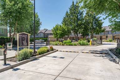 Main picture of Dublin Glen Apartments