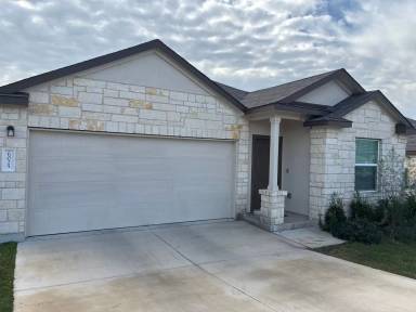Main picture of 6025 Toscana Trce
