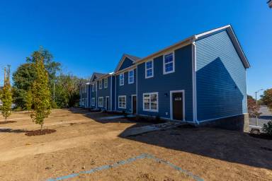Main picture of 516 S Main St